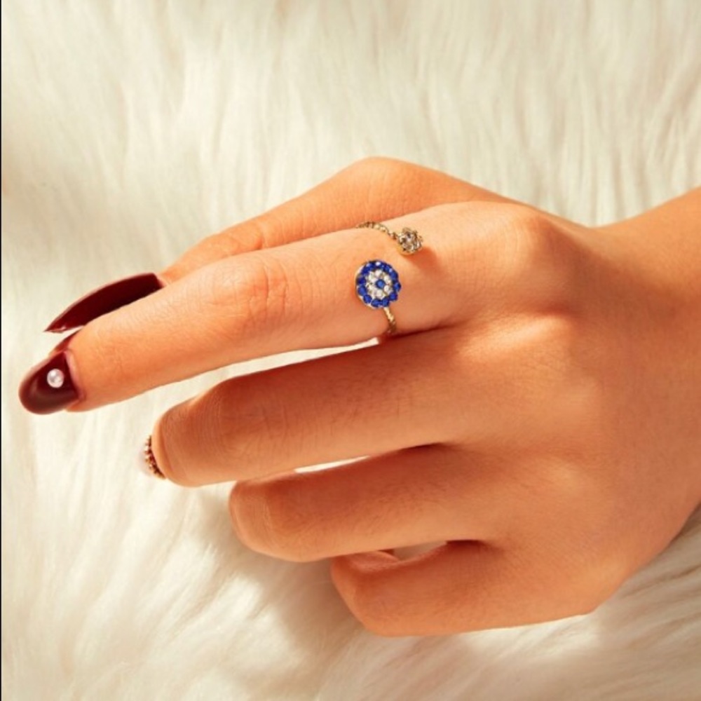 blue rhinestone ring
